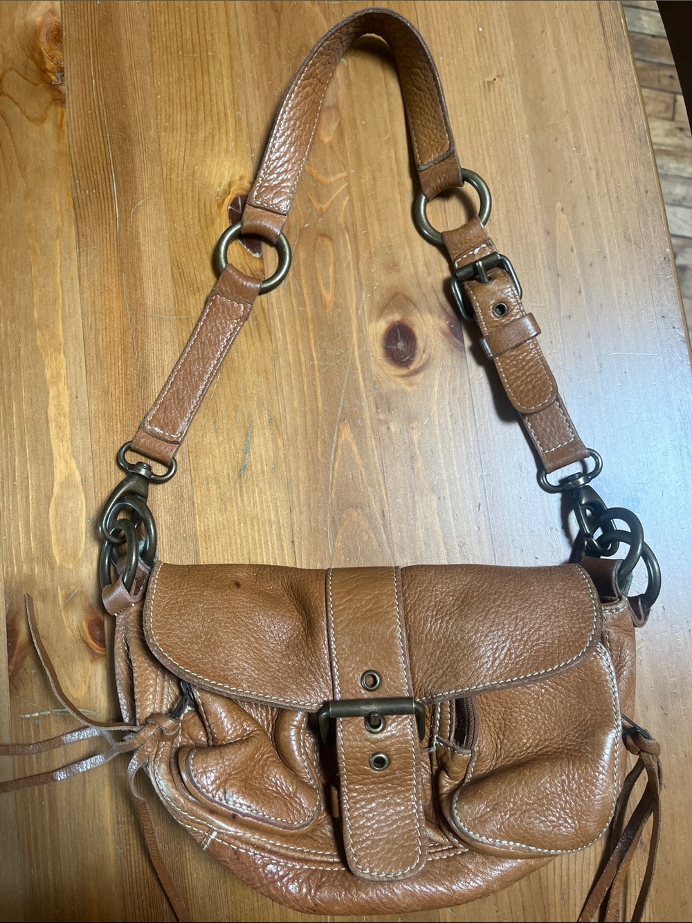 Roots Tan Brown Leather Shoulder Bag with Adjustable Strap